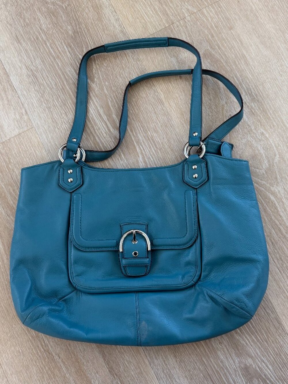 Coach Campbell Belle Carryall Shoulder Bag Teal/Robin Egg Blue F24961